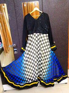 Designer Gown💙🖤