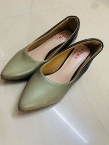 Elegant A-Toes Block Heel Pumps