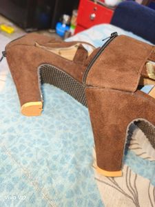 Stylish High Heels Sandals