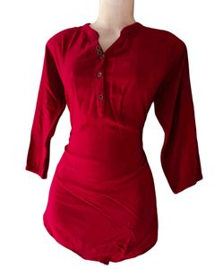 Red 3/4 Sleeve Top