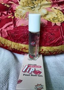Pilgrim Lip Peel Roll-On