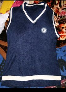 Vest Navy Blue Brand New/ Fit S,M Both, Never Used