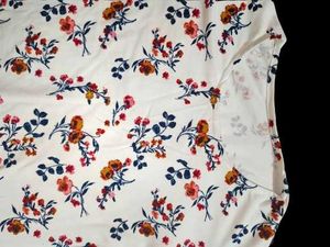 Floral Print White Tshirt