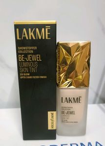 Lakme Be-Jewel Luminous Skin Tint