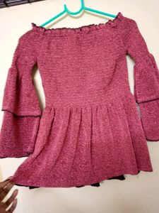 Off Shoulder Crop Stretchable Top