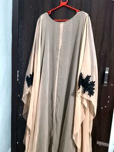 Elegant Embroidered patch Abaya