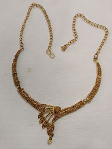 Rose Gold Necklace Set for any Party