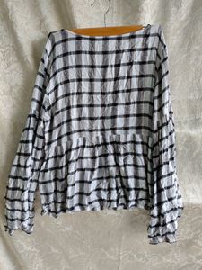 Checks Top