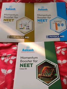 Aakash NEET Momentum Booster Set