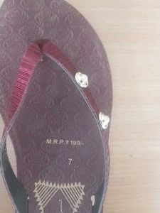 Women&#39;s Flip Flops - Size 7