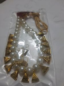New necklace with earrings , stock clearance sale