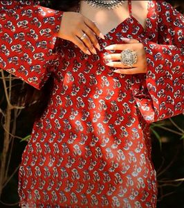 Laila ✨️ trendy corset back short kurtis ✨️