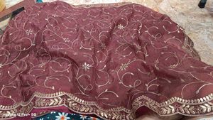 Elegant gold crush saree