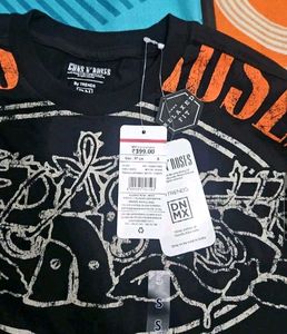 Guns N' Roses Graphic Tee