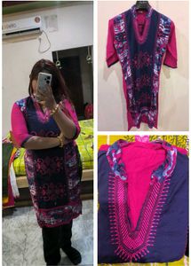 Pink & Navy Printed Kurti