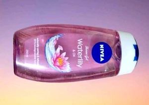 Nivea Waterlily & Oil Shower Gel