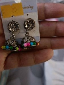 Earings