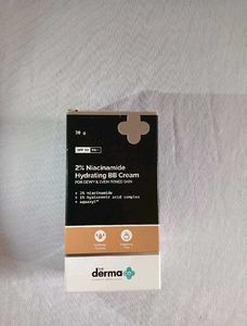 Shade: Nude; 2% Niacinamide Hydrating BB Cream