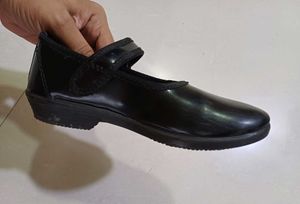 School Shoes - 5 To 7 Years