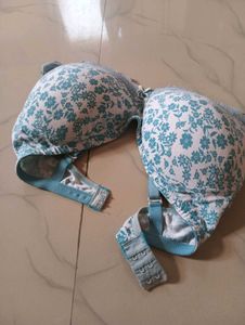 Padded Non Wired 3/4th Coverage T-Shirt Bra