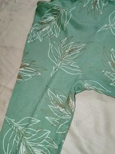 Leaf Green Top