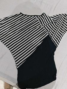 Black And White Top