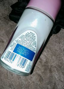 Nivea Pearl &amp; Beauty Deodorant..💗