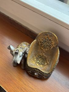Elephant Showpiece
