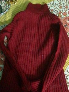 Maroon Woolen Handmade Sweater