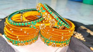 Silk Thread Bangles - Green & Gold