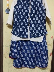 Top Jacket With Skirt