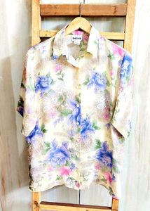 Floral Cream Colour Shirt Size-40