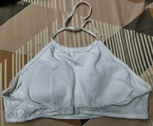 🤍NoBoundaries White Lace Halter Crop Top🏖️