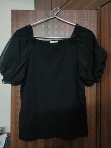 Black Ribbed Puff Sleeves Top