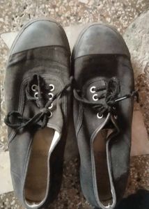 Black Shoes