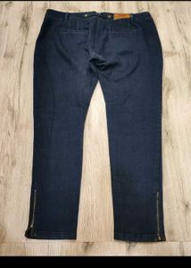 sc1366 Levi&#39;s Jeans size 38