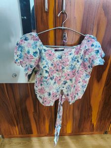 ZARA FLORAL TOP