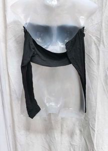 282011. Sleeved Crop Top