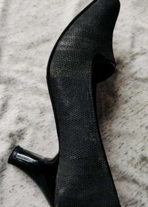 Selling Black Bellies For Women In ₹600