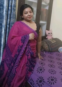 Combo Elegant  Floral Saree