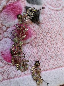 Elegant Golden Hair Accessories