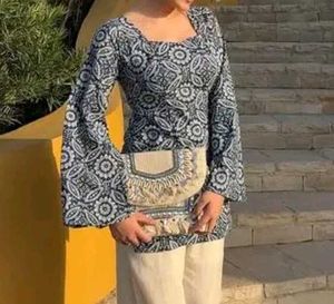 Floral Print Bell Sleeve Top