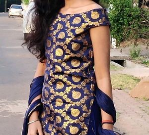 Off Shoulder Kurti