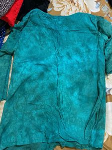 Green Embroidered Kurta