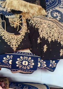 Elegant Black &amp; Gold Embroidered Kurti