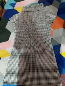 Women&#39;s Black And White Staight Midi Dress
