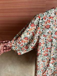 FIG FLORAL TOP