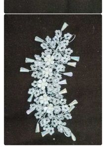 Sparkling Floral Hair Accessory