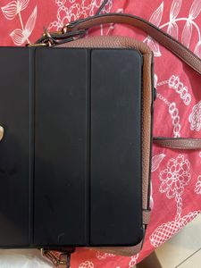 Hand Purse With Sling