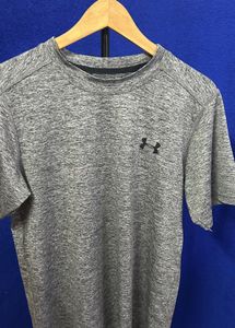 Set Of 2 Under Armour Tshirts